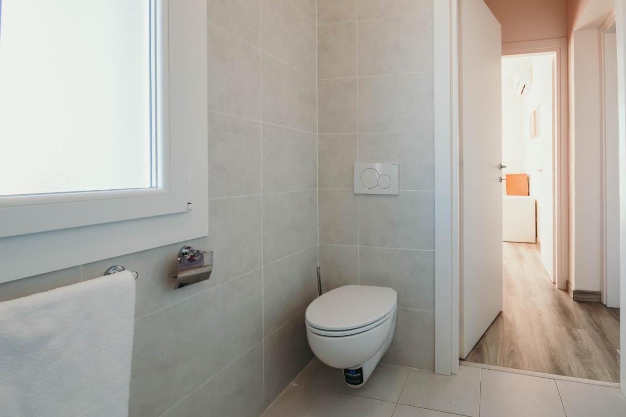 Al 13 Rosso - Lakeside Leisure & Business Stresa Exterior foto