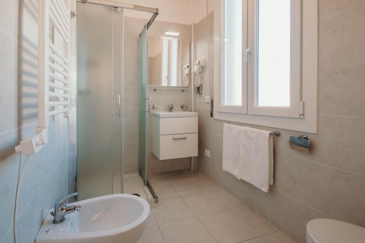 Al 13 Rosso - Lakeside Leisure & Business Stresa Exterior foto
